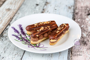 Čokoládový éclair