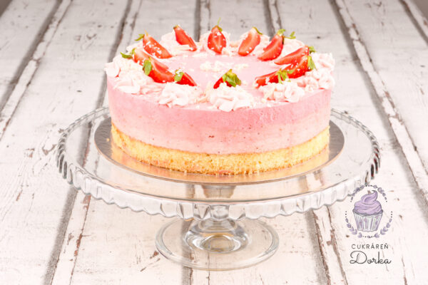 Jahodovo-smotanová torta